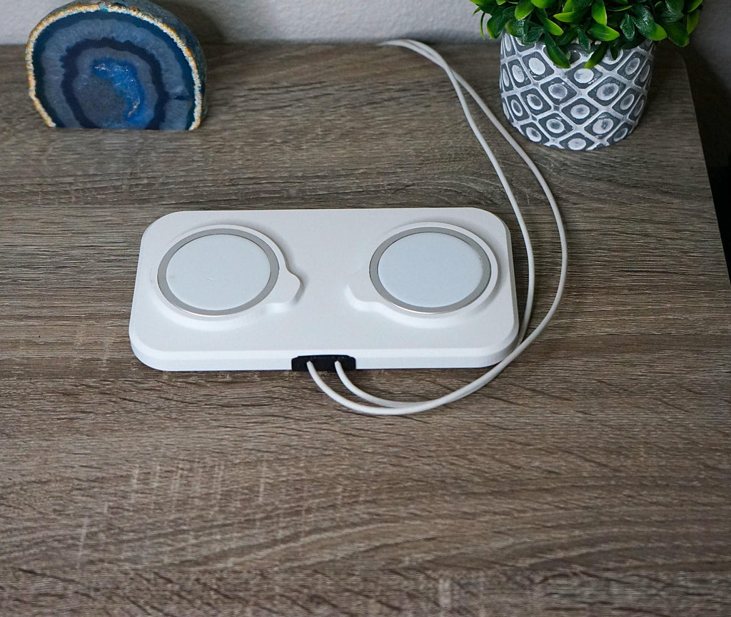 Dual MagSafe Charger Holder for iPhone and Airpods (3D Printed)
