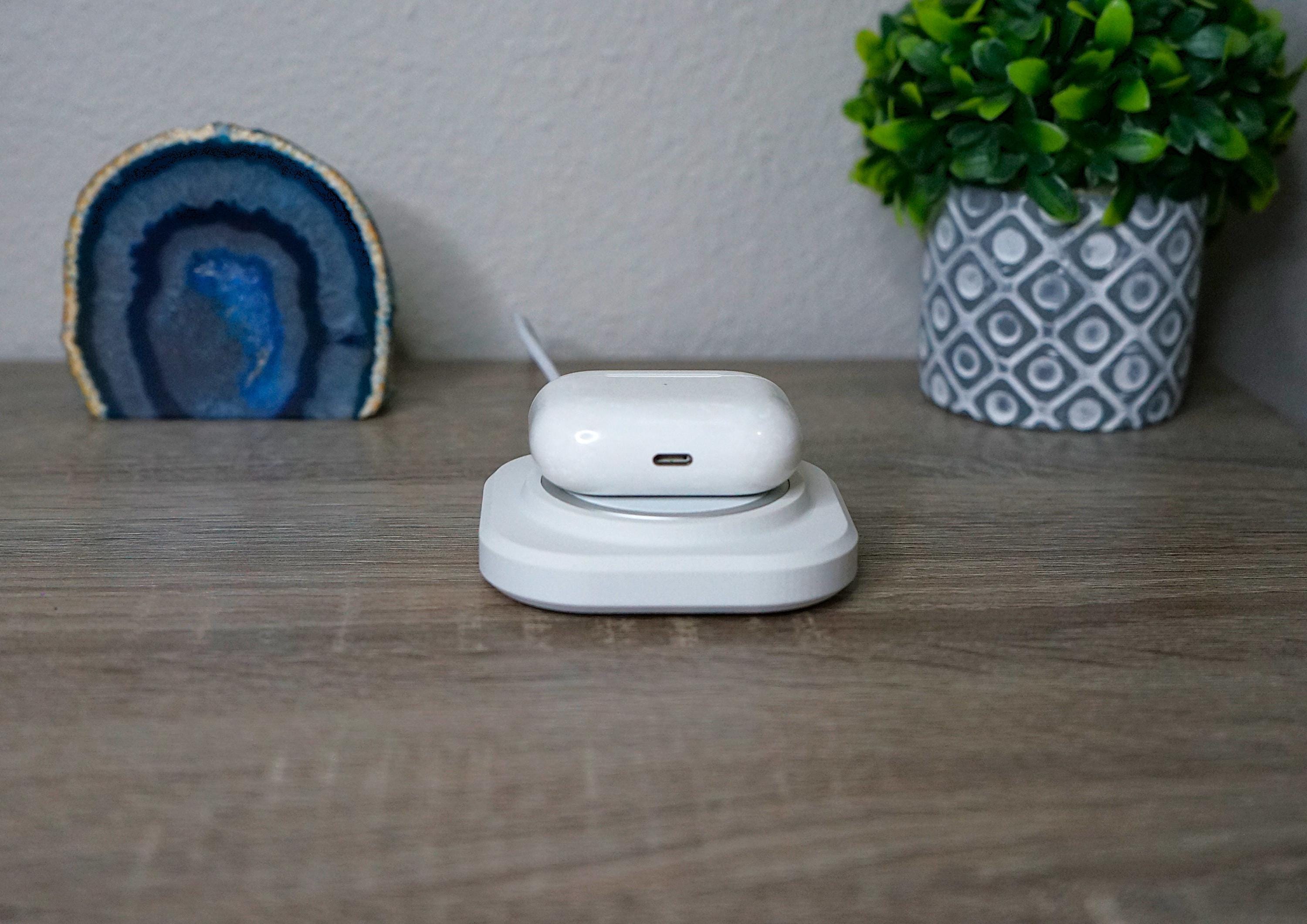 Single Flat MagSafe Holder