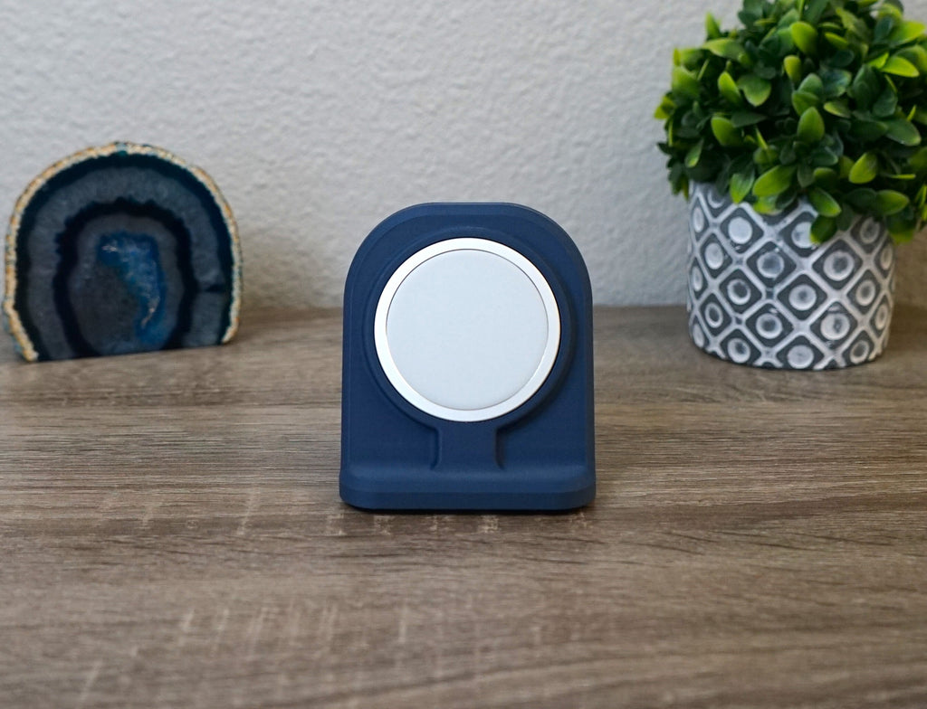 Standby Mode MagSafe Stand for 15W Apple MagSafe with Rubber Cable (3D Printed)