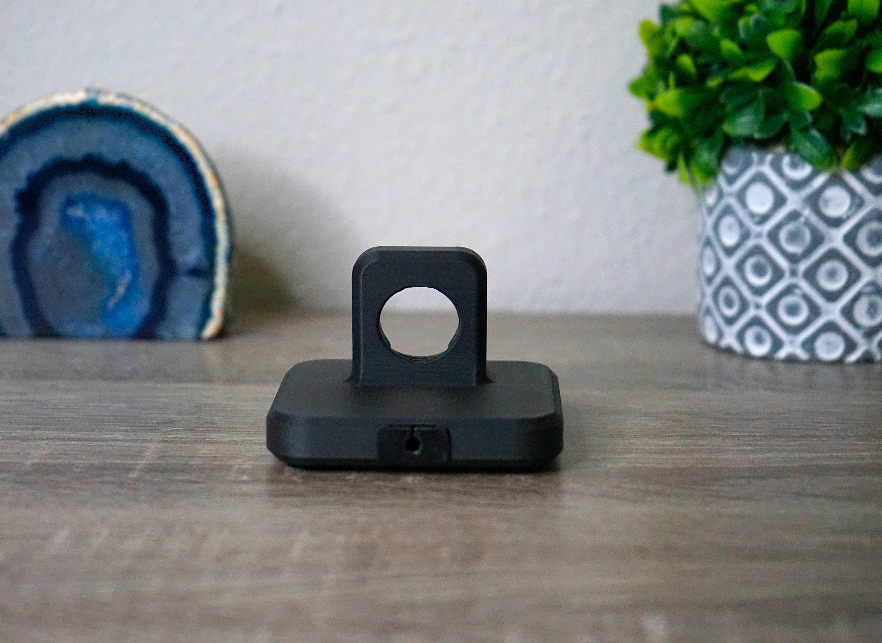 Apple Watch MagSafe Holder