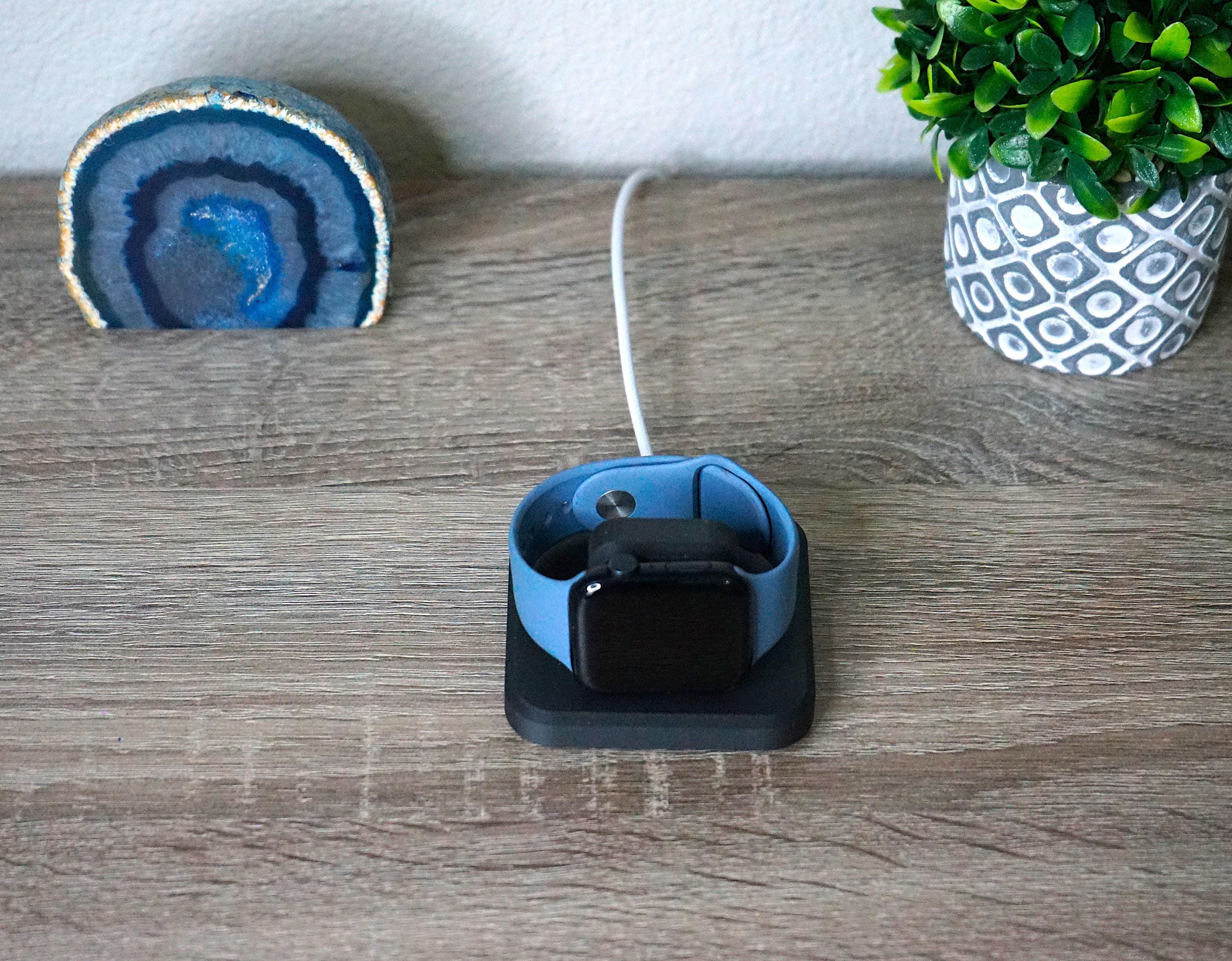 Apple Watch MagSafe Holder