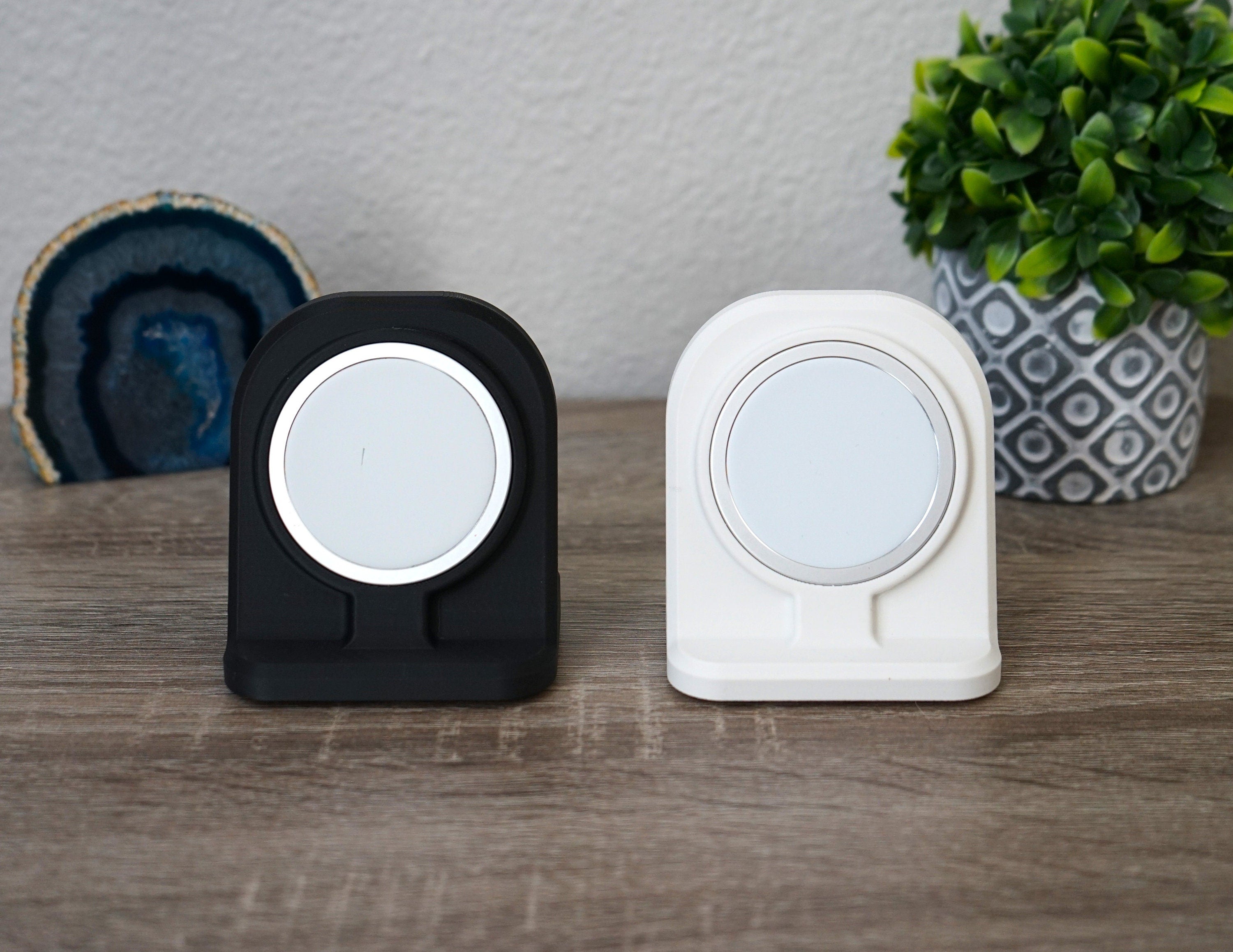 Standby Mode MagSafe Stand for 25W MagSafe with Braided Cable (3D Printed)