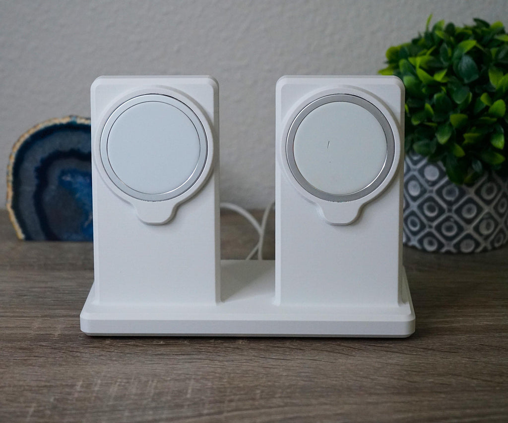 Dual Upright MagSafe Holder for iPhones (3D Printed)