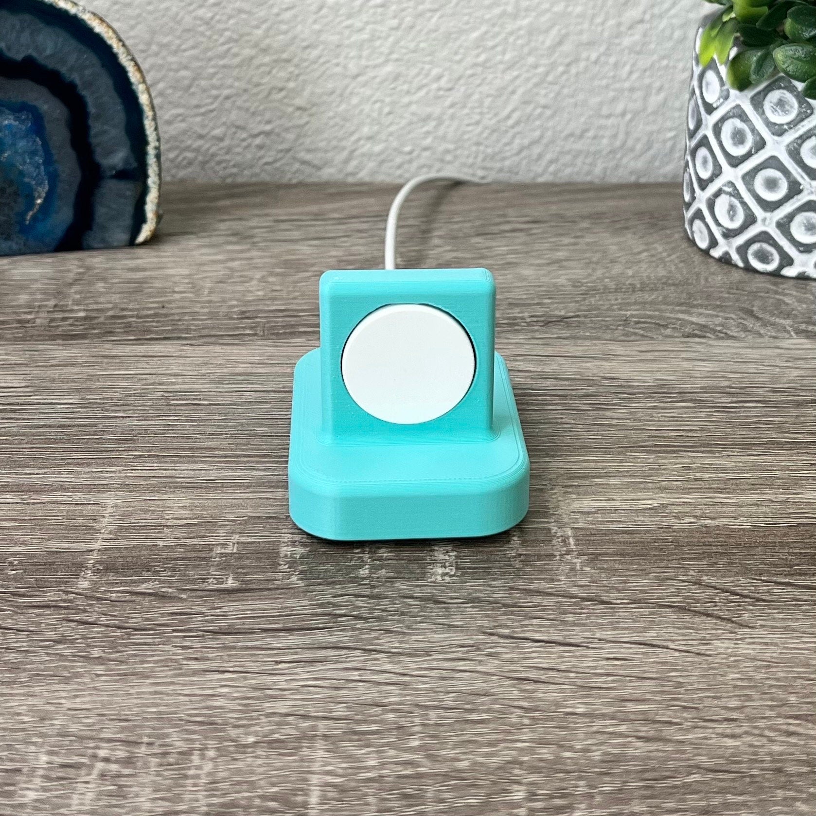 Apple Watch MagSafe Charging Station