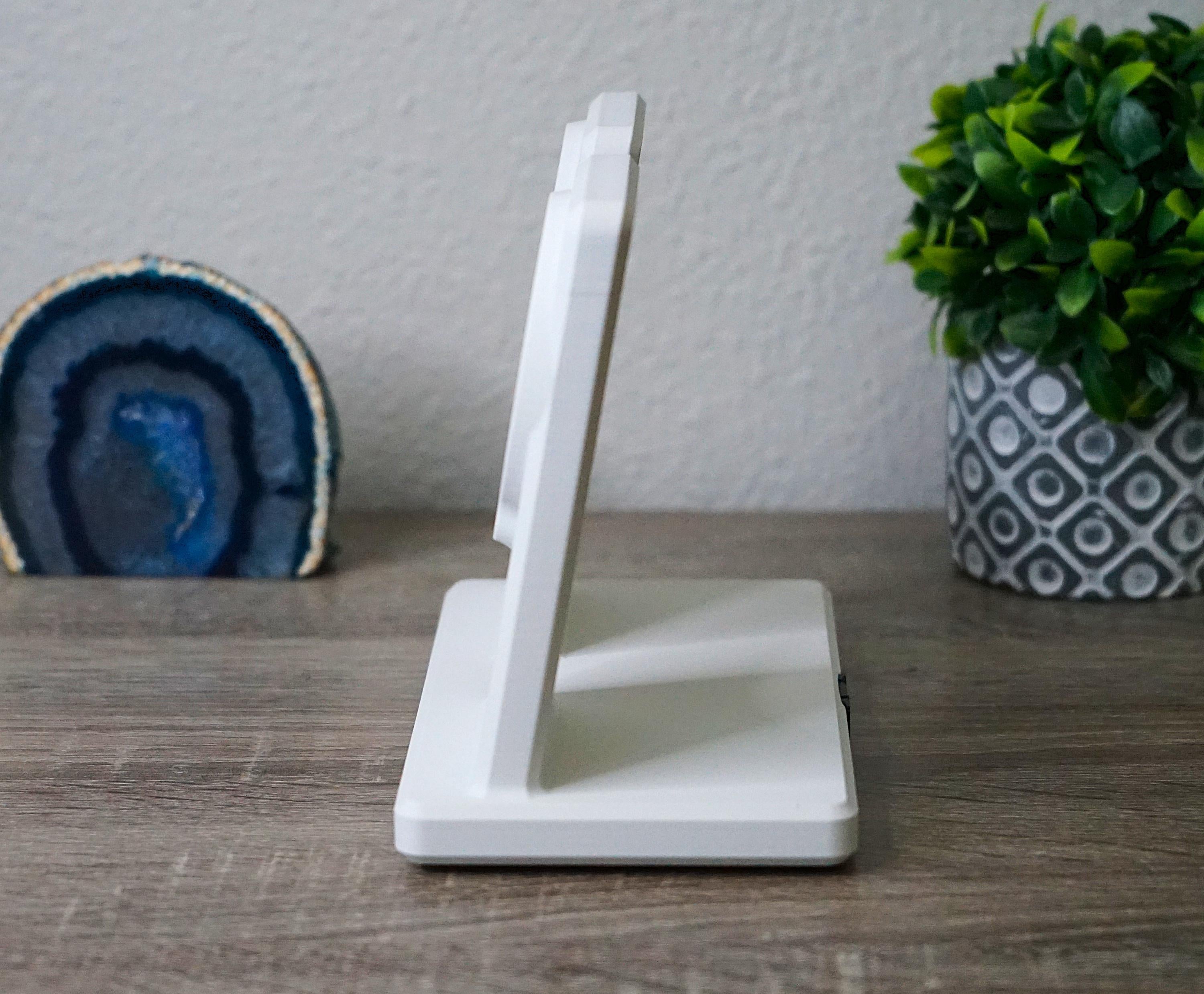Dual Upright MagSafe Holder for iPhones (3D Printed)