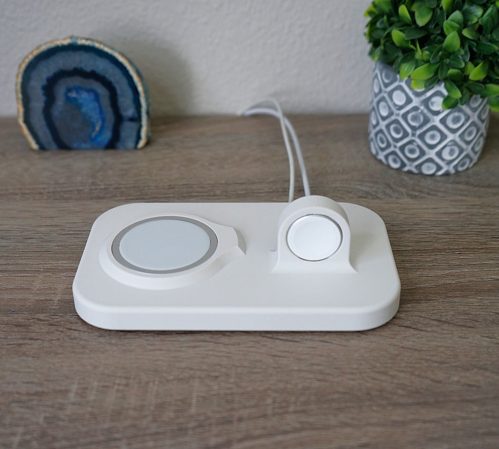 iPhone, Apple Watch, and Airpod MagSafe Holder Apple MagSafe Charger