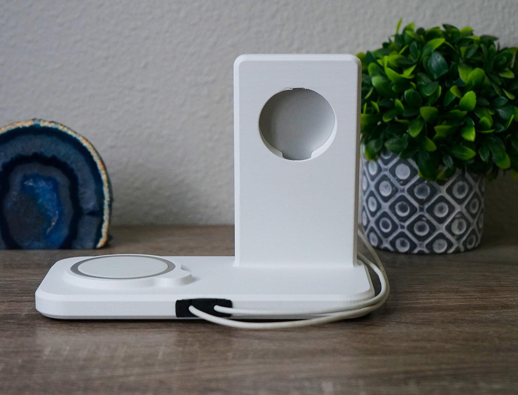 Dual MagSafe Holder with Upright and Flat MagSafes
