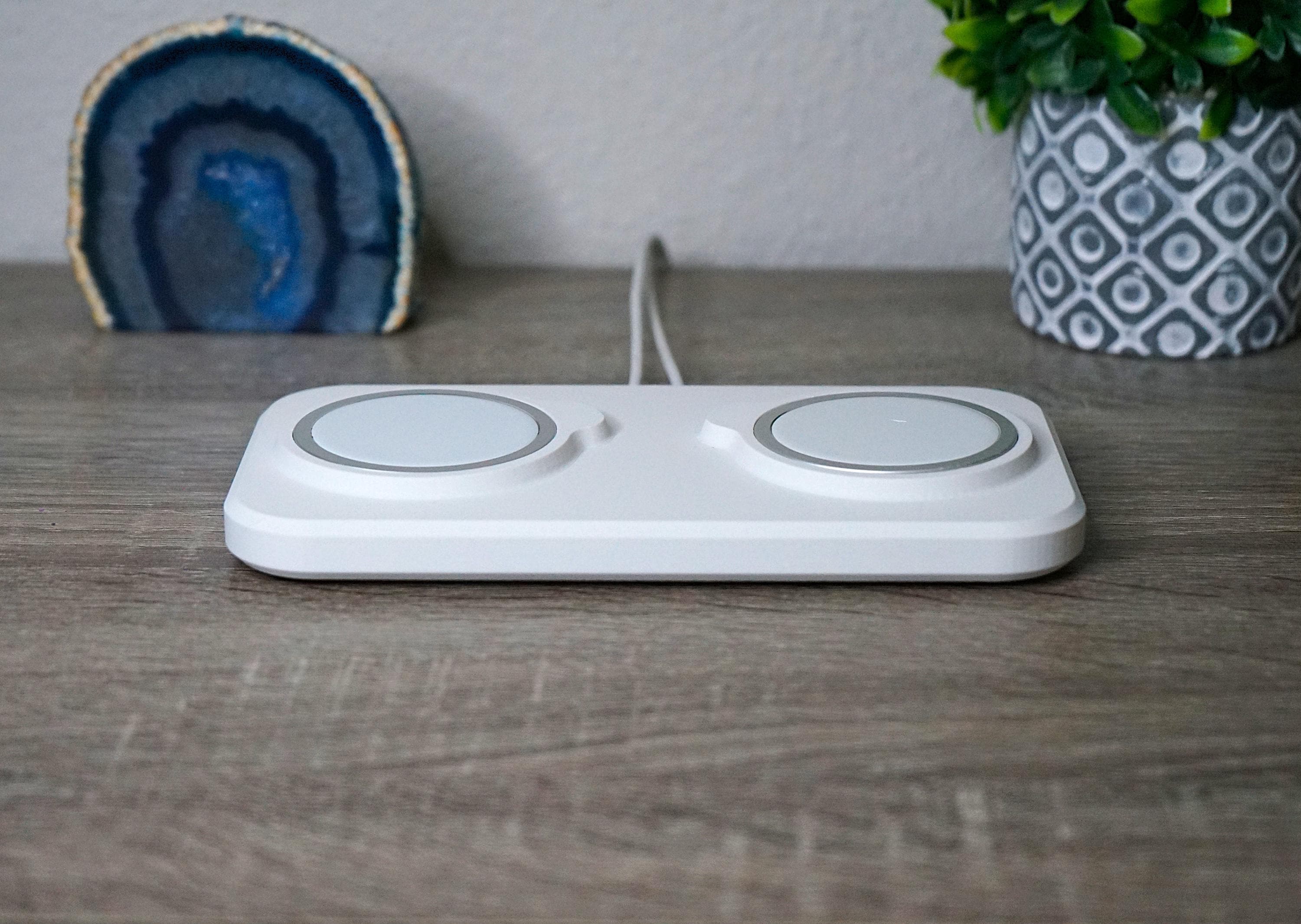 Dual MagSafe Charger Holder for iPhone and Airpods (3D Printed)