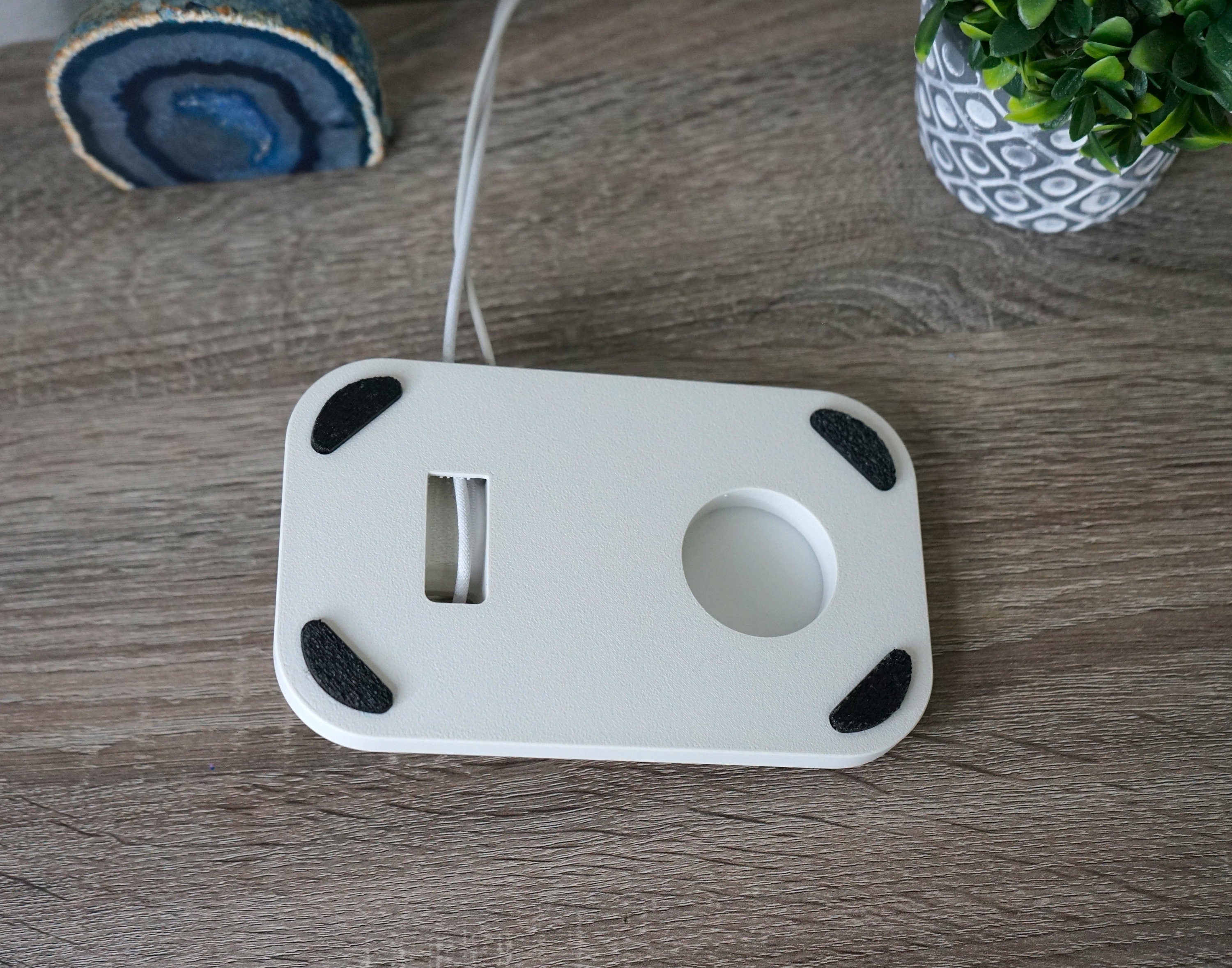 iPhone, Apple Watch, and Airpod MagSafe Holder Apple MagSafe Charger