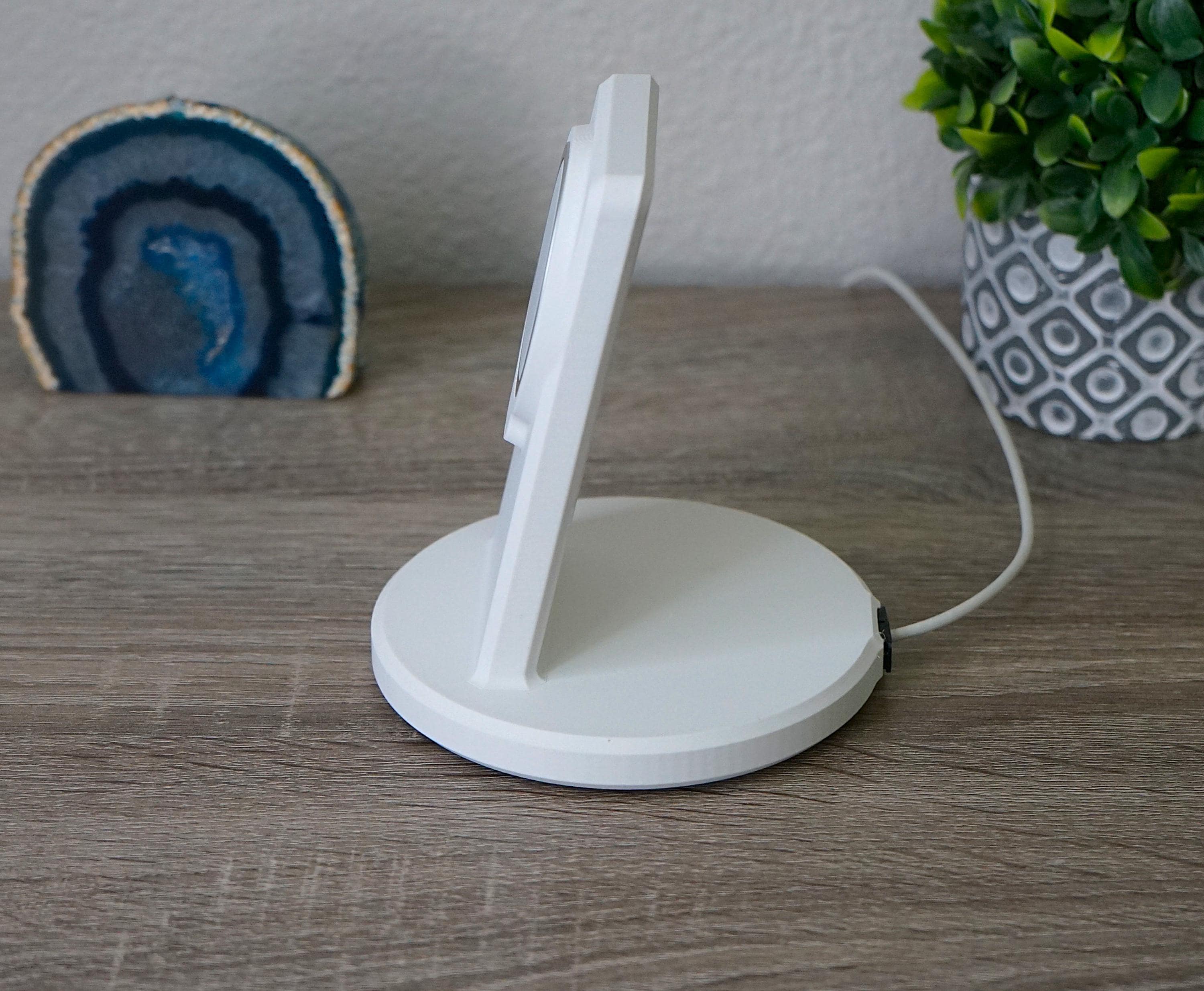 iPhone MagSafe Charging/Docking Stand