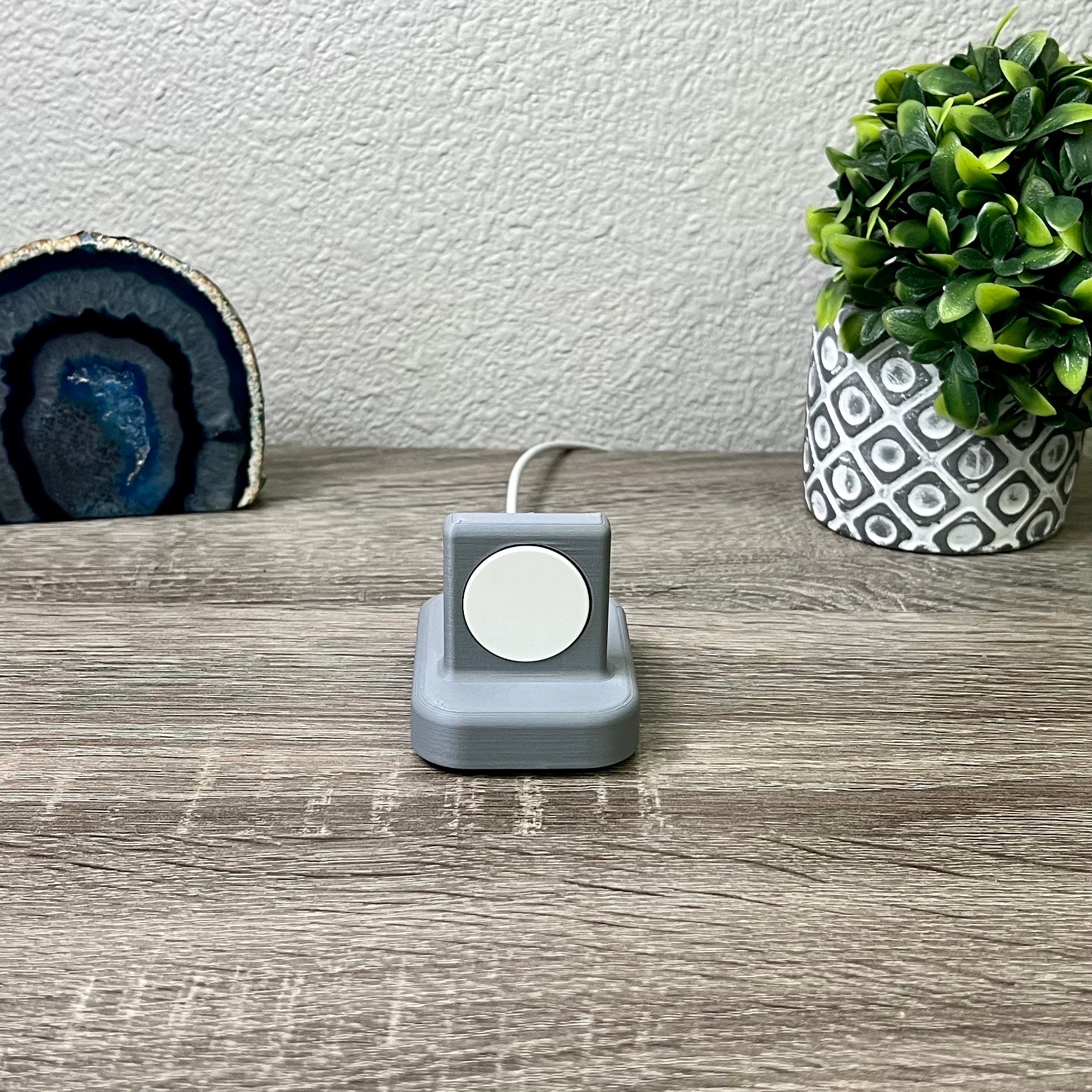 Apple Watch MagSafe Charging Station